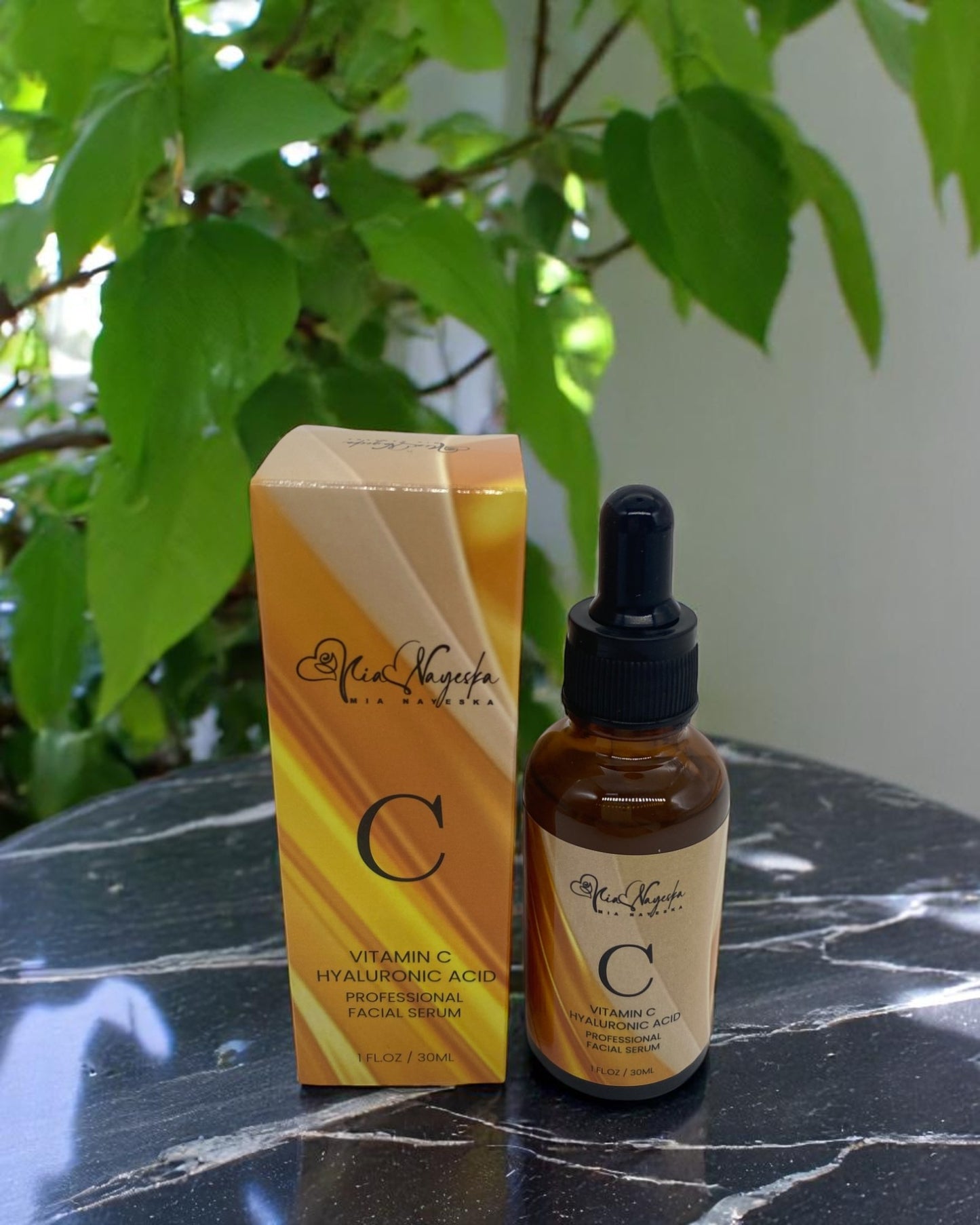 Vitamin C Anti-Aging Serum – Brightening & Firming Skin Booster