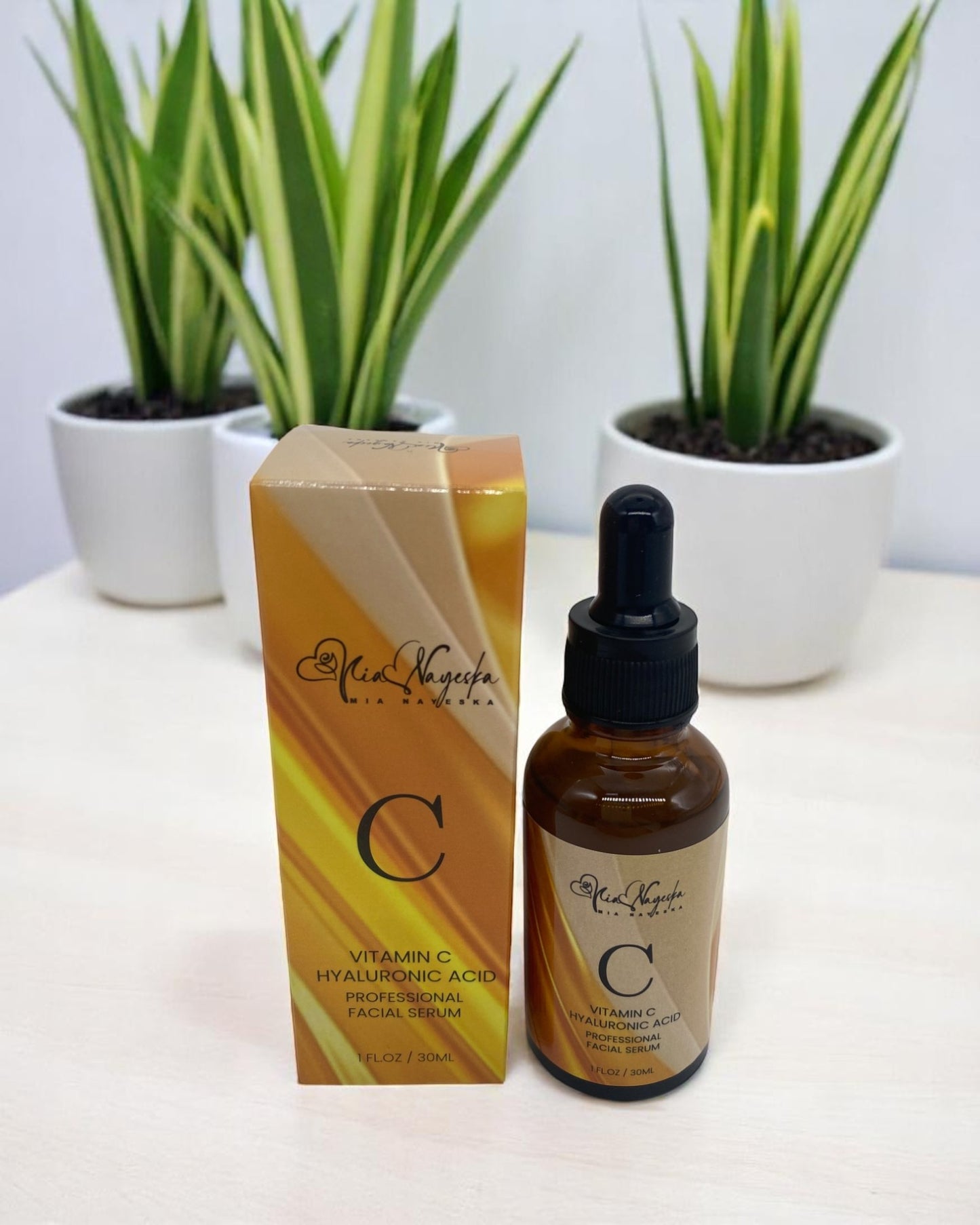Vitamin C Anti-Aging Serum – Brightening & Firming Skin Booster