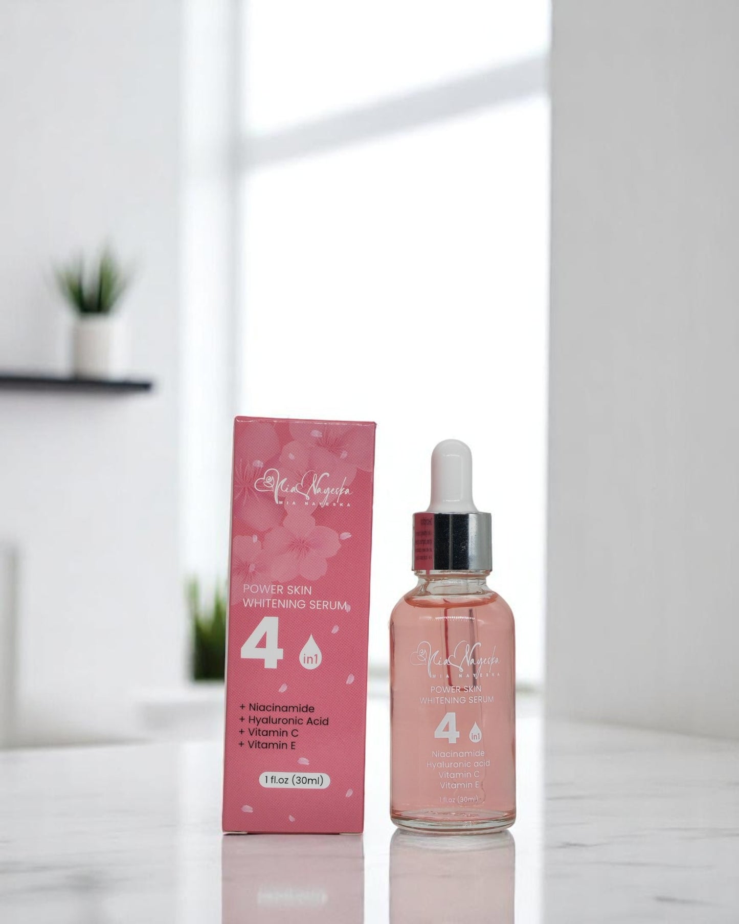 4-in-1 Power Facial Serum – Brightening & Hydrating Skin